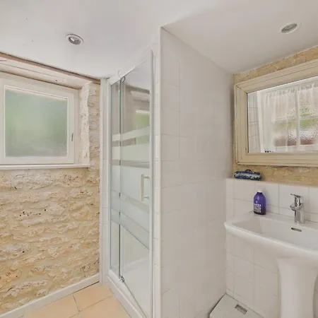 Semesterbostad Salignac-eyvigues, Maison Pour 7 Avec Piscine Salignac Eyvigues
