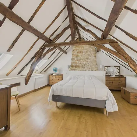 Semesterbostad Salignac-eyvigues, Maison Pour 7 Avec Piscine *