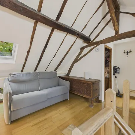 Salignac-eyvigues, Maison Pour 7 Avec Piscine