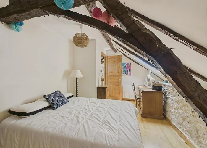 Salignac-eyvigues, Maison Pour 7 Avec Piscine